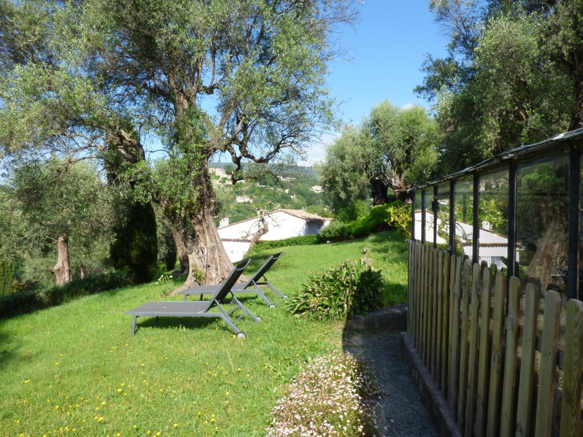 Apartment Picasso In Large Park With Heated Pool Chateauneuf-Grasse Luaran gambar